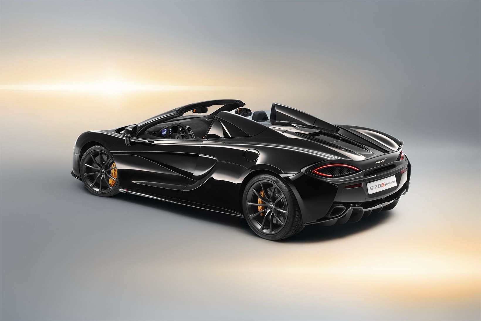 McLaren「Design Editions」亮面「瑪瑙黑」驚艷酷炫！-鋒巢網(wǎng)
