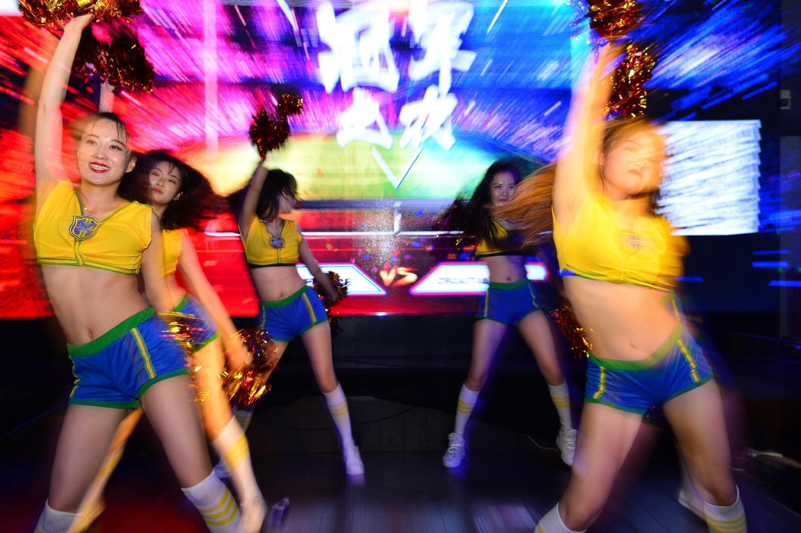 世界杯完美謝幕，TCL QLED電視“十力”見證冠軍誕生-鋒巢網(wǎng)