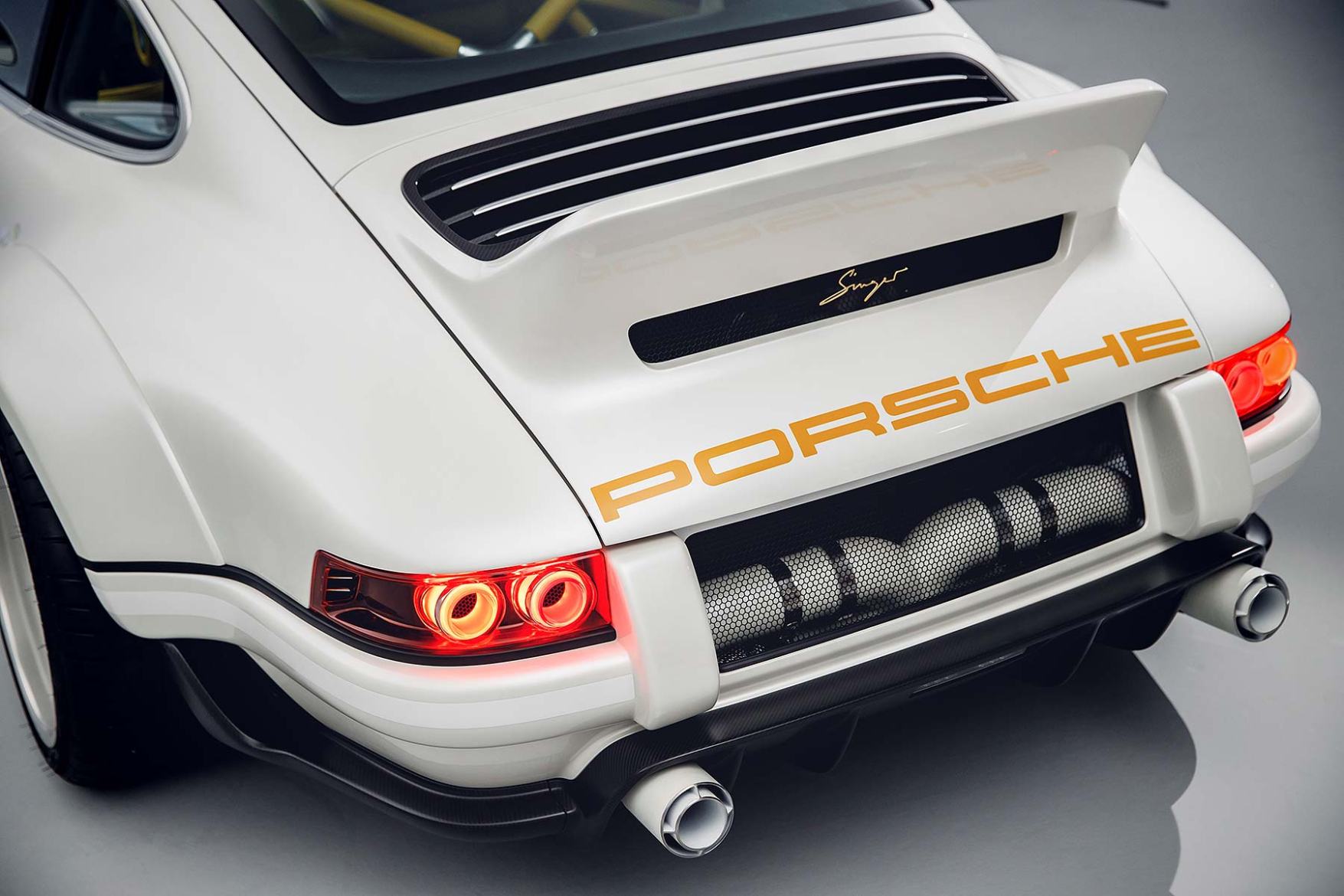 Singer Vehicle Design x Williams Advanced Engineering合作，Porsche 911 誕生！-鋒巢網(wǎng)
