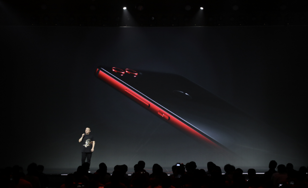 360手機(jī)N7 Pro正式發(fā)布 雙玻璃金屬設(shè)計(jì)顏值大提升-鋒巢網(wǎng)