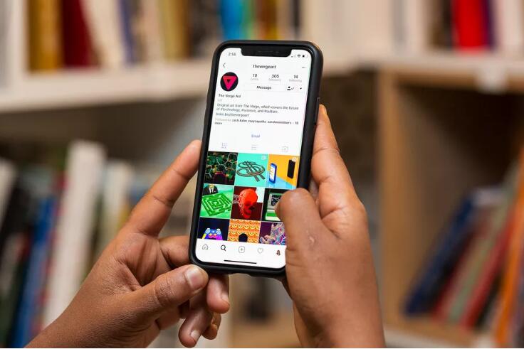 Instagram正在測(cè)試大學(xué)社區(qū)團(tuán)體-鋒巢網(wǎng)