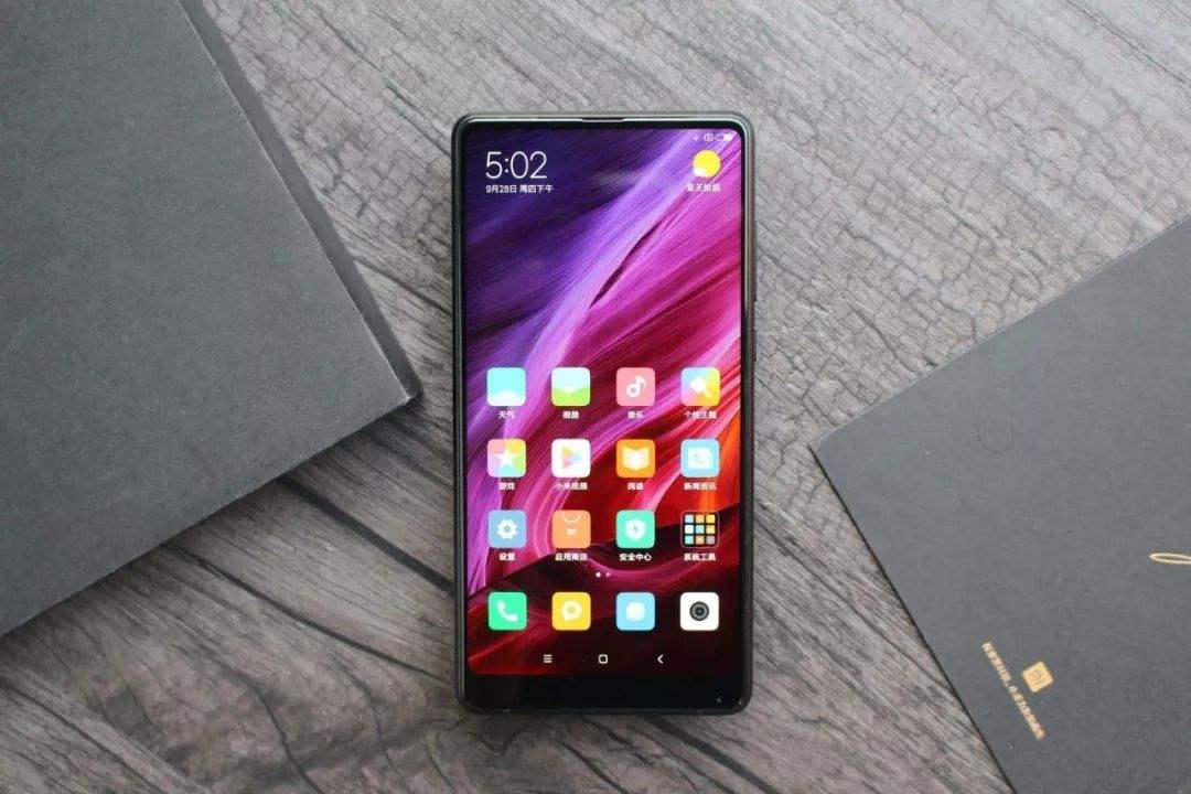 小米Mi Mix 3照片確認5G支持-鋒巢網(wǎng)