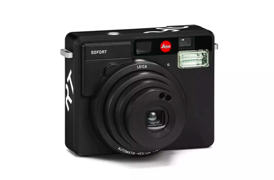 萊卡拍立得相機 SOFORT 全黑配色上架-鋒巢網(wǎng)