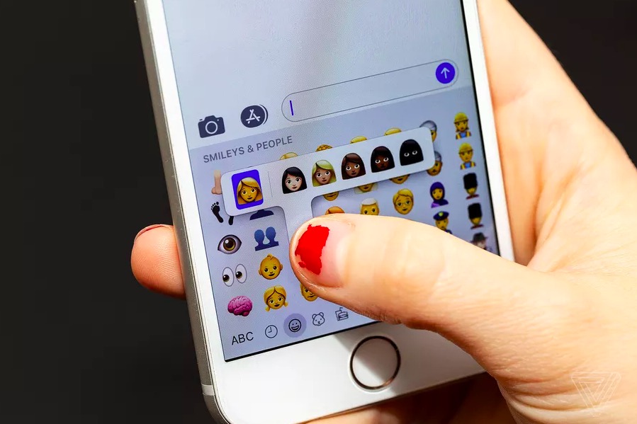 你會(huì)按嗎？國外達(dá)人針對(duì)emoji表情膚色見解-鋒巢網(wǎng)