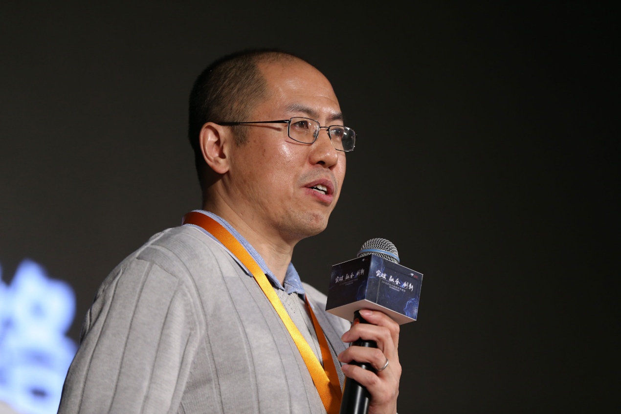 京東舉辦首屆大數(shù)據(jù)峰會(huì) 打造智能零售大數(shù)據(jù)“操作系統(tǒng)”-鋒巢網(wǎng)