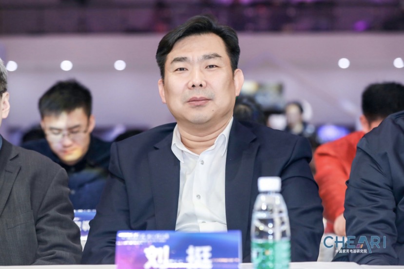 2018中國家電行業(yè)年度峰會暨“好產(chǎn)品”發(fā)布盛典在京舉行-鋒巢網(wǎng)