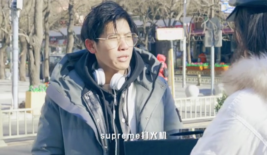 vivo APEX 2019驚現(xiàn)街頭 全機(jī)身一體化被贊超乎想象-鋒巢網(wǎng)