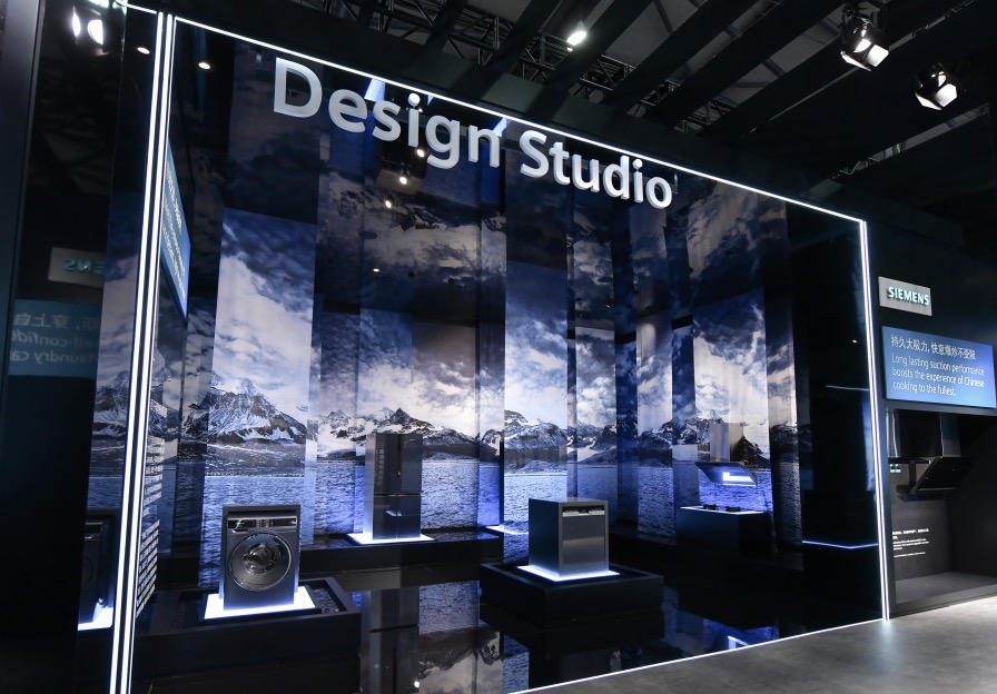 西門(mén)子家電攜新款智能煙機(jī)亮相AWE2019，打造未來(lái)級(jí)生活新體驗(yàn)-鋒巢網(wǎng)