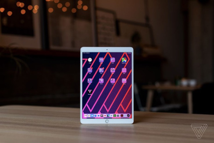 iOS 13將包括暗模式和iPad多任務(wù)處理的巨大改進(jìn)-鋒巢網(wǎng)