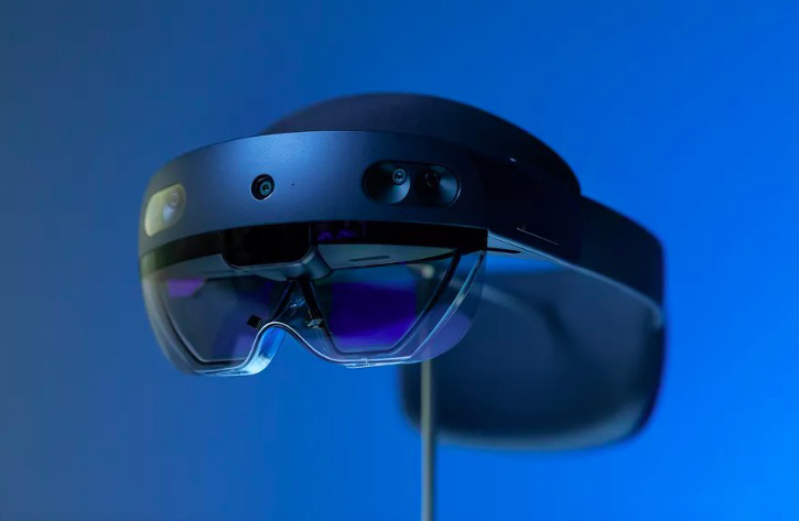 微軟發(fā)布HoloLens 2開(kāi)發(fā)者版，售價(jià)3500美元-鋒巢網(wǎng)