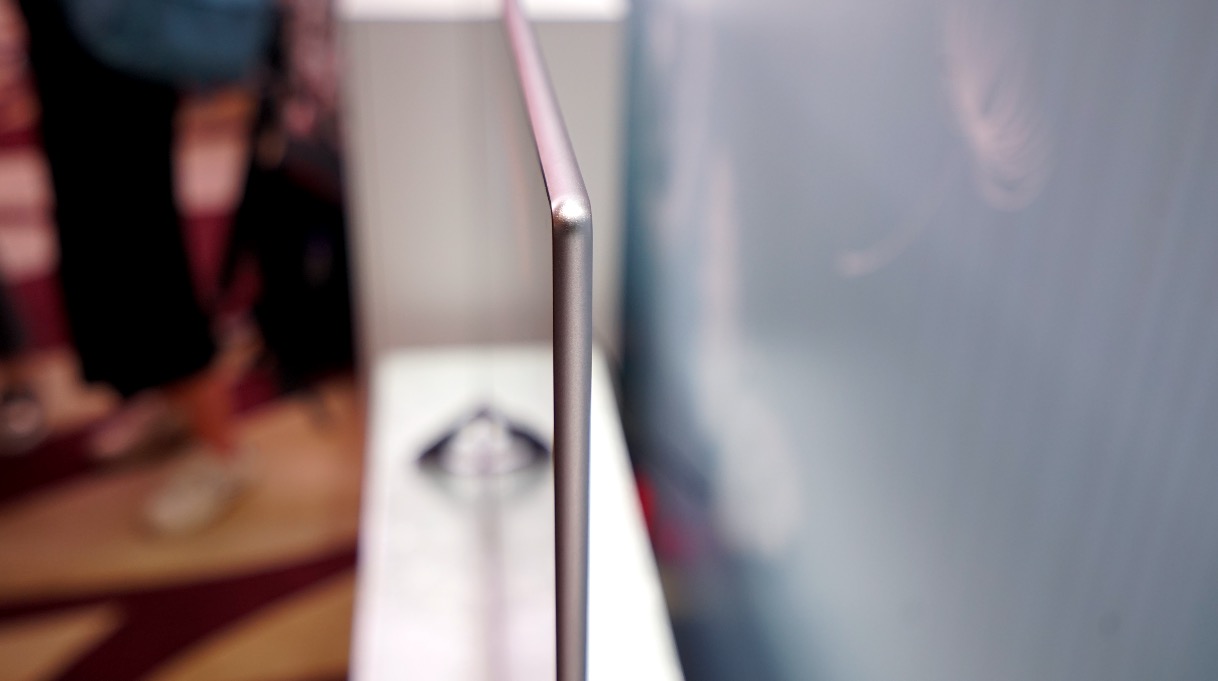 樂融Letv超強(qiáng)回歸：聯(lián)手漫威，起航健康“凈藍(lán)”護(hù)眼-鋒巢網(wǎng)