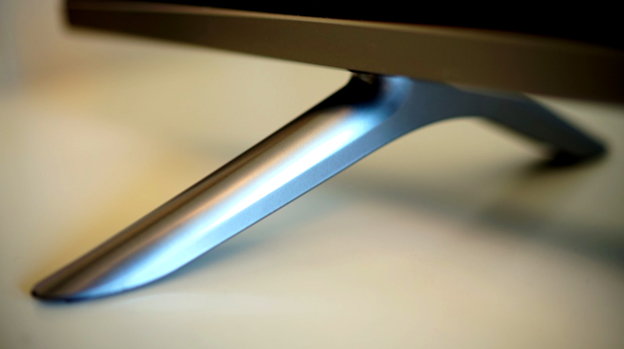 平穩(wěn)中前行： 小米全面屏電視E55A評測-鋒巢網