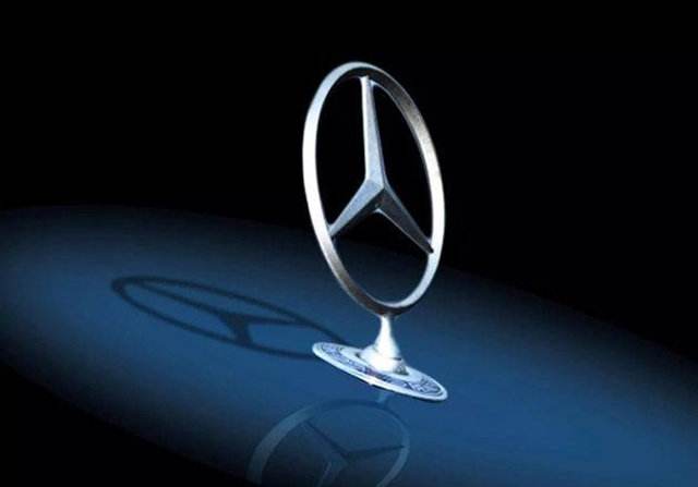 維權風波后的奔馳麻煩上身-鋒巢網(wǎng)