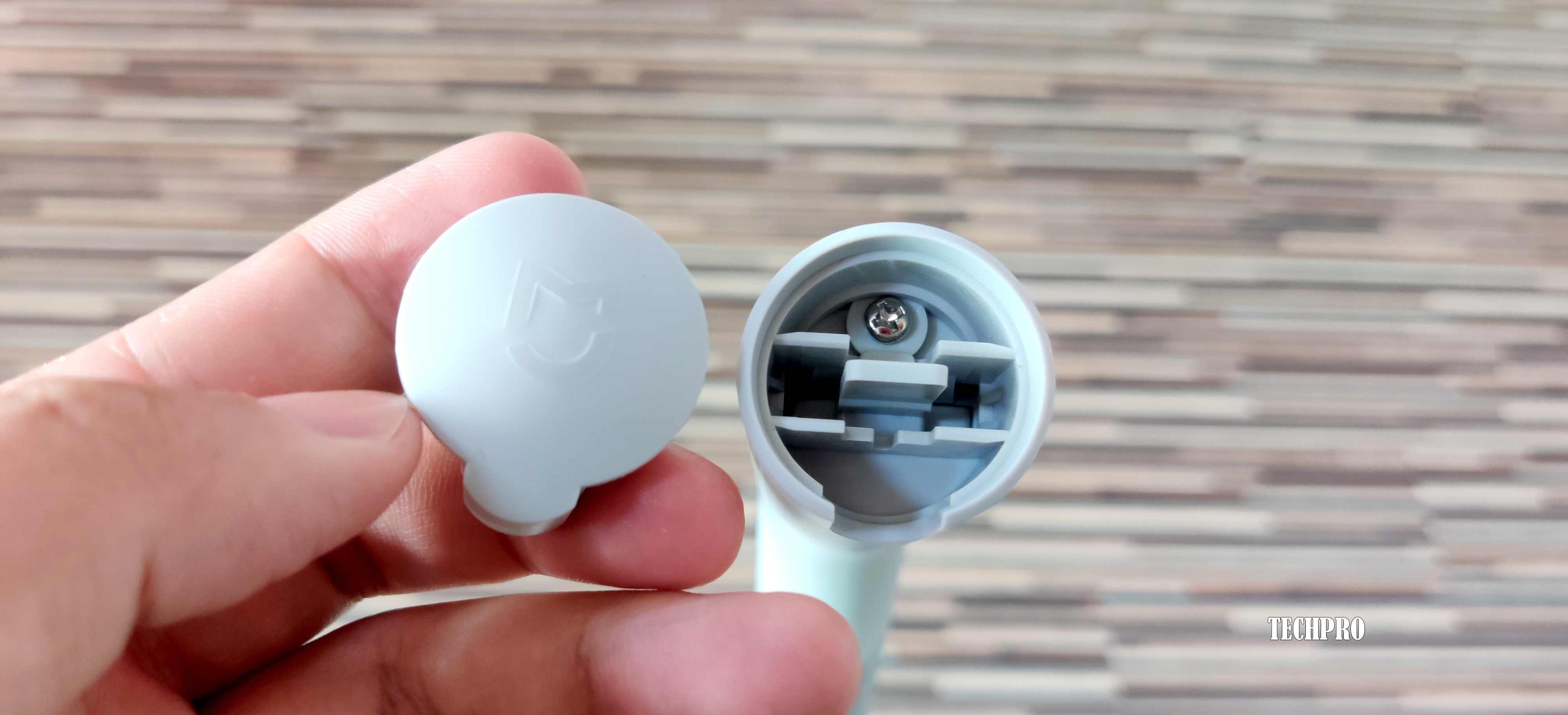 清潔自由省心：米家無(wú)線手持擦地機(jī)體驗(yàn)-鋒巢網(wǎng)