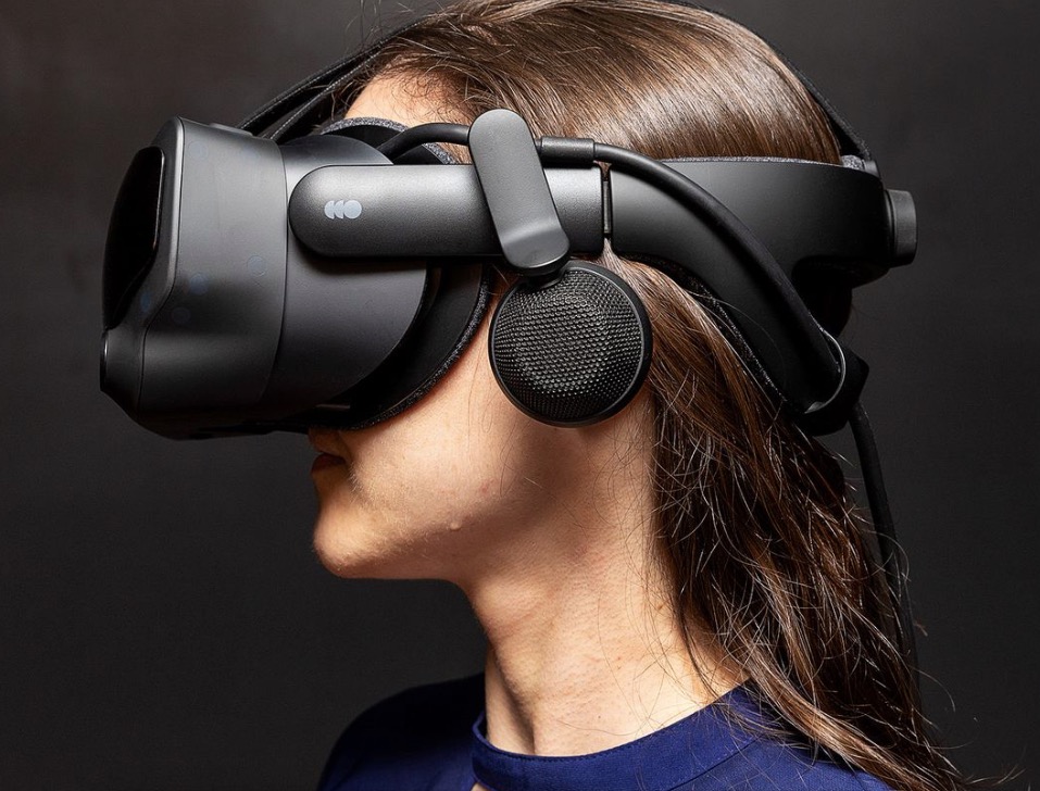 Valve 指數(shù)點評:高端價格的高性能VR-鋒巢網(wǎng)