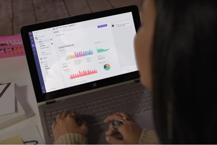 微軟團(tuán)隊(duì)以每天1300萬(wàn)的用戶超過Slack-鋒巢網(wǎng)