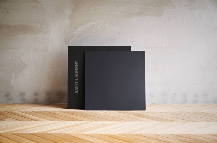 美國(guó)限量版全黑揚(yáng)聲器顯示動(dòng)畫(huà)歌詞-鋒巢網(wǎng)