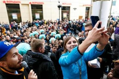 國(guó)產(chǎn)手機(jī)“偷渡”俄羅斯往事-鋒巢網(wǎng)