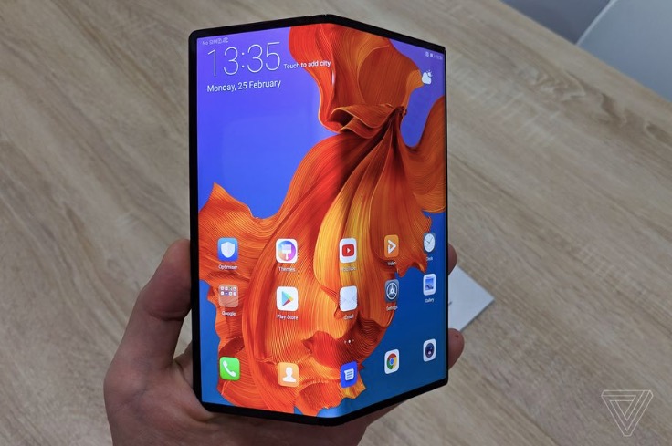 華為將Mate X的發(fā)布推遲到9月以后-鋒巢網(wǎng)