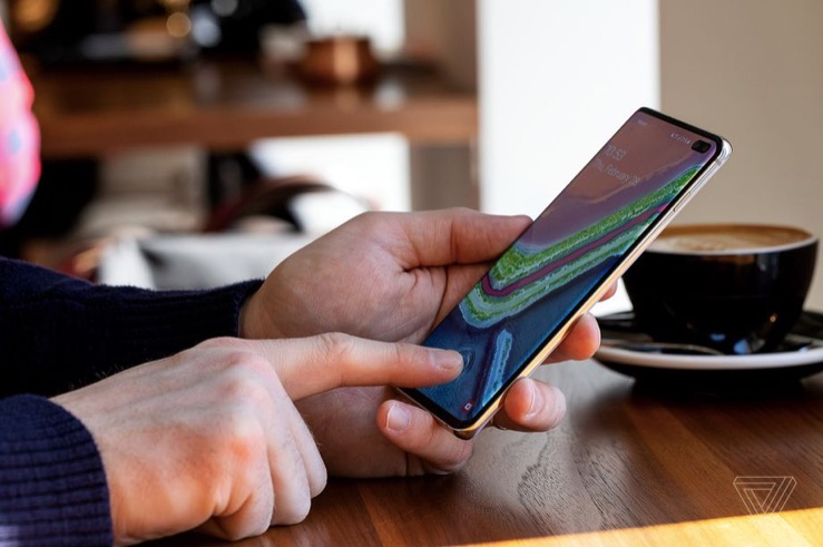 三星將把Galaxy S10的指紋傳感器安裝在屏幕保護器上-鋒巢網(wǎng)
