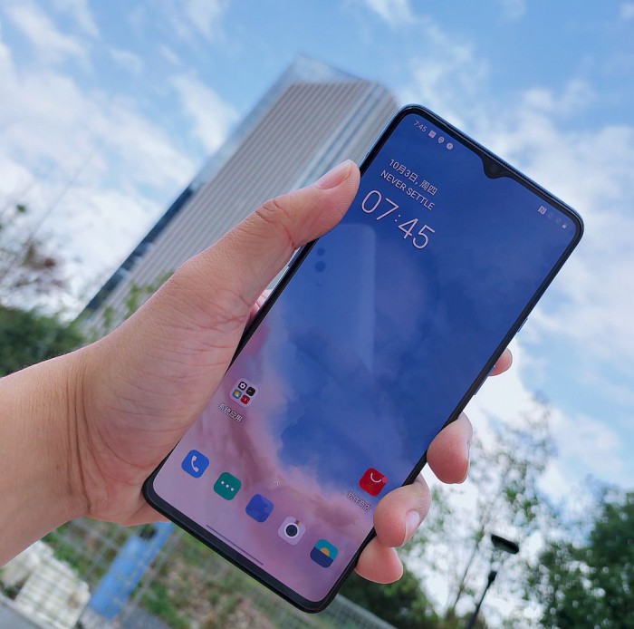 一加7T開箱測評  2999元起售-鋒巢網(wǎng)