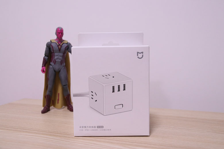 出差旅行神器 米家魔方轉(zhuǎn)換器一個(gè)就夠了！-鋒巢網(wǎng)