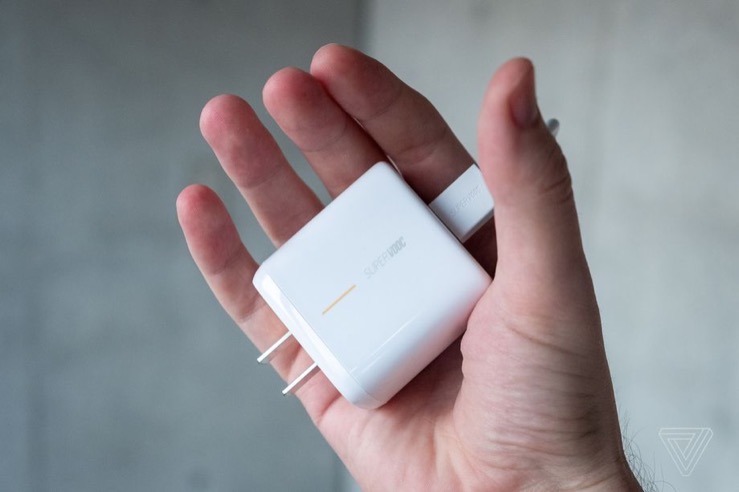 Oppo的雷諾Ace確實(shí)擁有最快的充電速度-鋒巢網(wǎng)