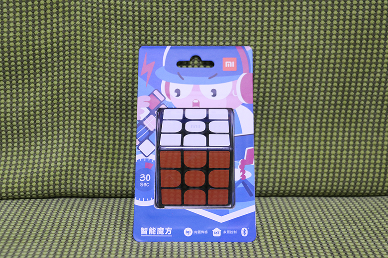 三分鐘教會你復(fù)原魔方！小米智能魔方圖賞-鋒巢網(wǎng)