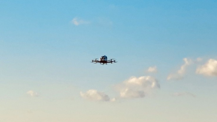 中國億航的無人駕駛空中出租車首次在美國飛行-鋒巢網(wǎng)