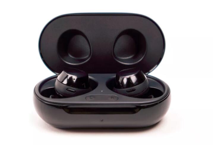 三星發(fā)布了Galaxy耳塞和耳機(jī)，極大地延長(zhǎng)了電池壽命-鋒巢網(wǎng)