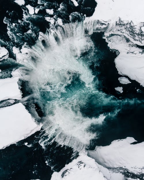 政策收緊，該唱“涼”中概股了？-鋒巢網(wǎng)