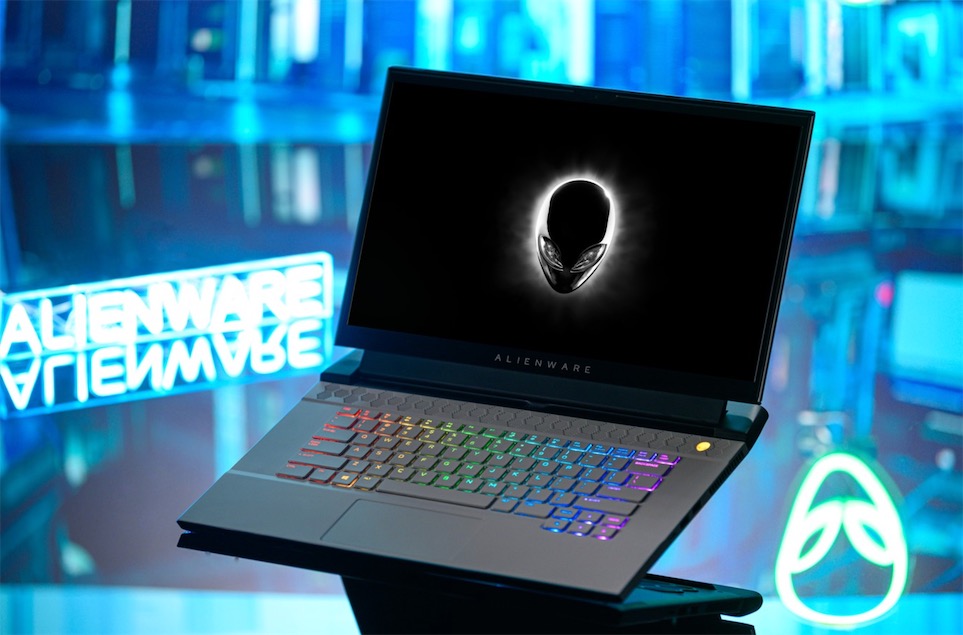 賽博之美，外星人全新 m15/m17 2020 版發(fā)布-鋒巢網(wǎng)