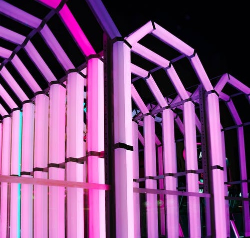 互聯(lián)網(wǎng)沉浮史-鋒巢網(wǎng)