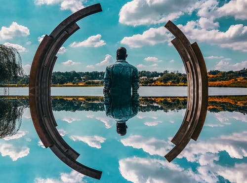 算法，即剝削？-鋒巢網(wǎng)