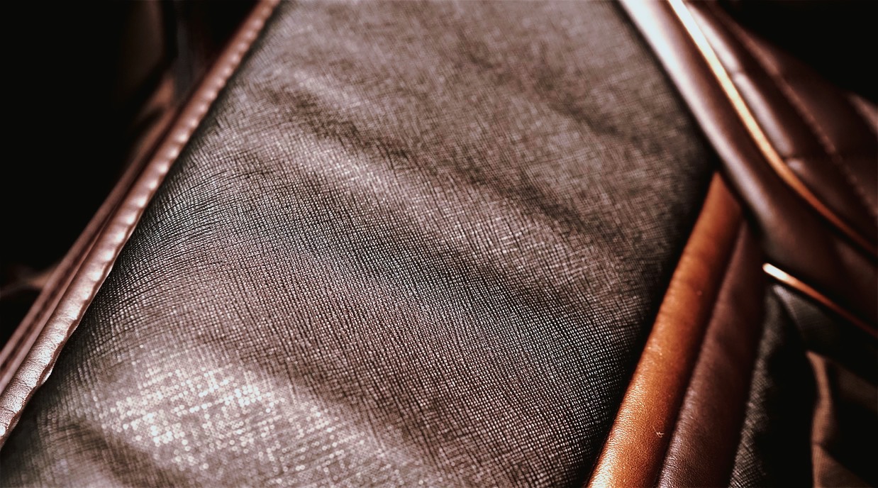 榮泰YN8800按摩椅體驗(yàn)：減少焦慮，學(xué)會(huì)生活的柔軟-鋒巢網(wǎng)