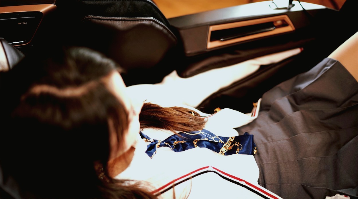 榮泰YN8800按摩椅體驗(yàn)：減少焦慮，學(xué)會(huì)生活的柔軟-鋒巢網(wǎng)