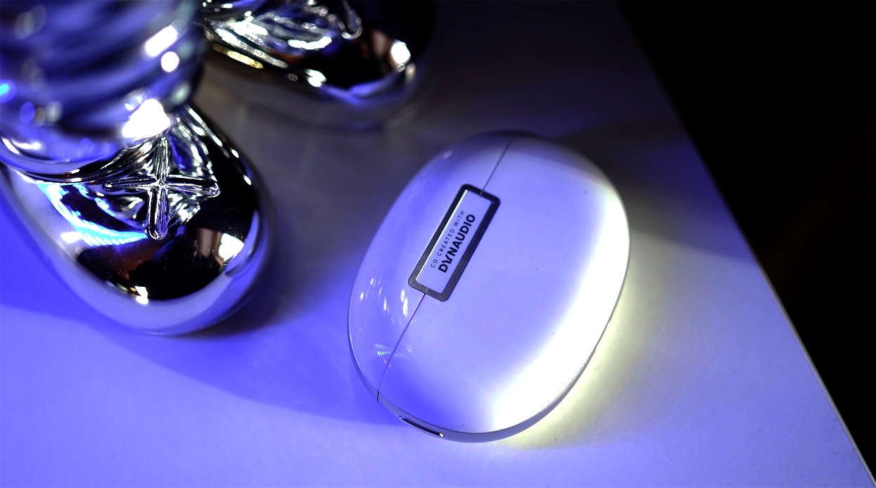 OPPO Enco X真無線耳機輕體驗：國貨之光，音質(zhì)完美-鋒巢網(wǎng)