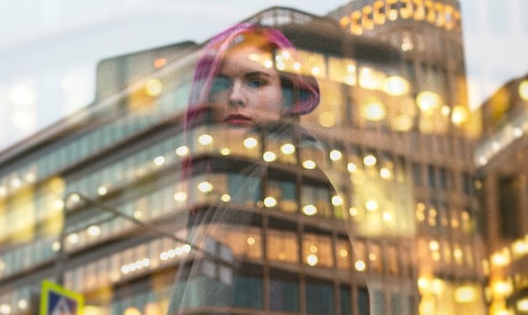 困在“花唄”里的年輕人-鋒巢網(wǎng)