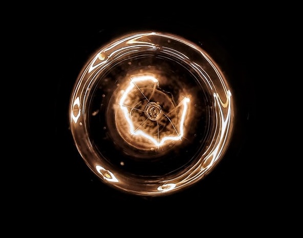 文玩電商在線割韭菜？-鋒巢網(wǎng)