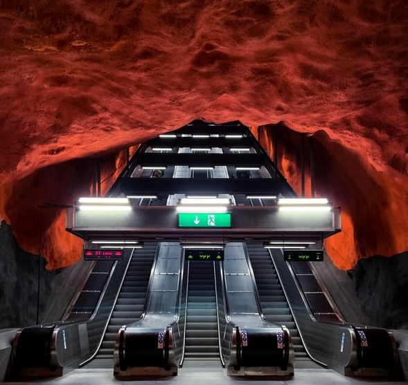 富士康有沒有實(shí)力做汽車代工？-鋒巢網(wǎng)