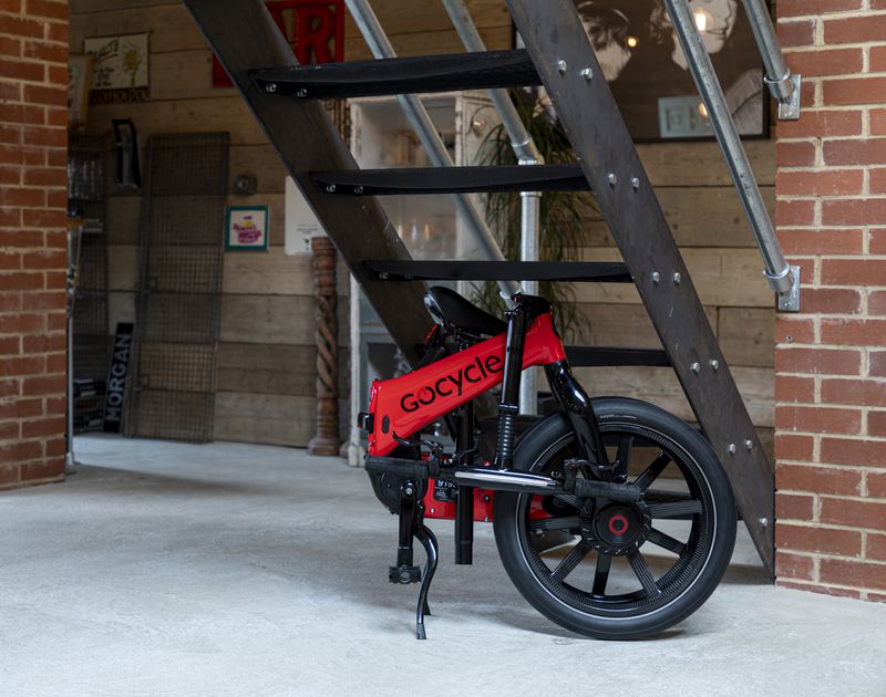 Gocycle的G4折疊式電動(dòng)自行車承諾更大功率、更少噪音-鋒巢網(wǎng)