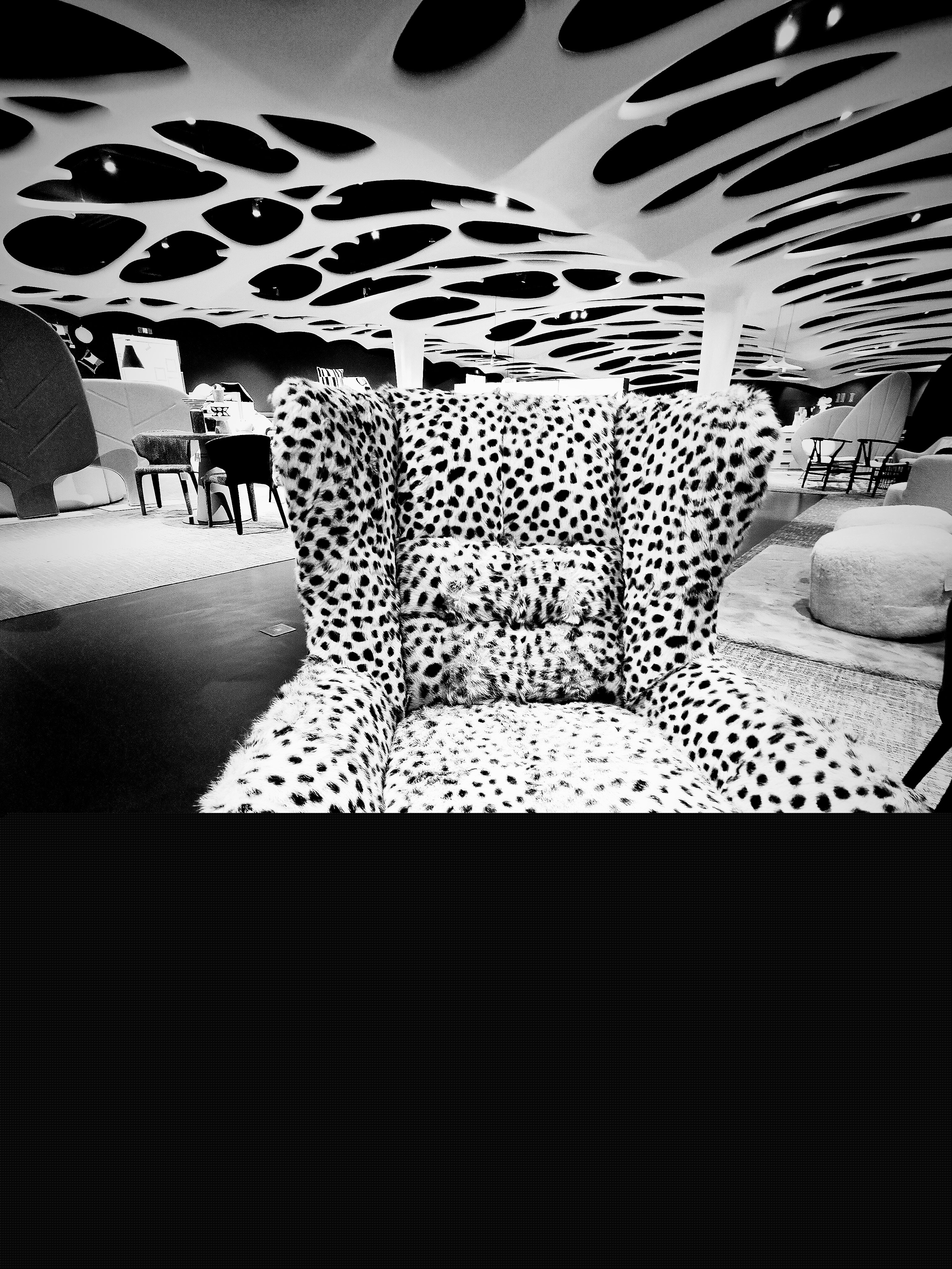 一加9 Pro超廣角體驗(yàn):超頂?shù)挠跋裼矊?shí)力-鋒巢網(wǎng)