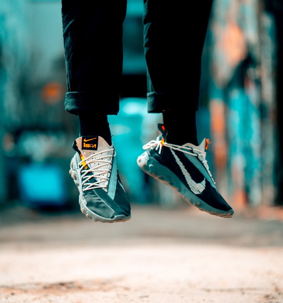 互聯(lián)網(wǎng)告別80后-鋒巢網(wǎng)