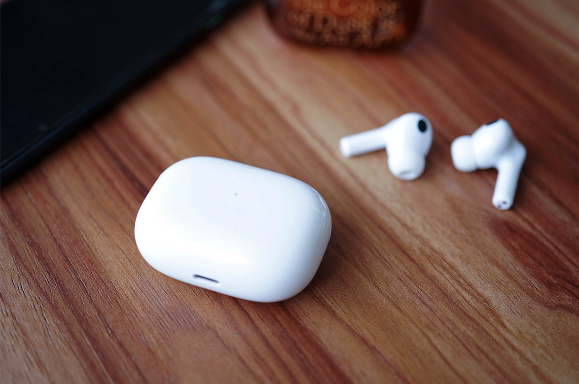 智能降噪無感佩戴：vivo TWS 2系列主動降噪真無線耳機(jī)圖賞-鋒巢網(wǎng)