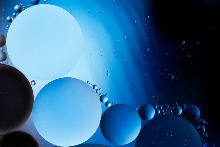 小鵬“回港”，召喚蔚來-鋒巢網(wǎng)