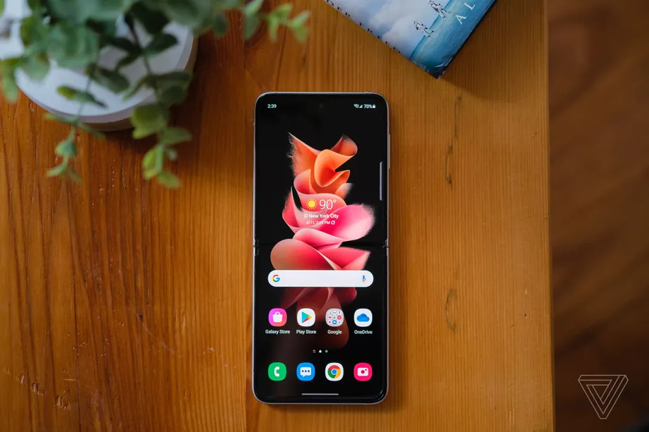 三星的新款Z Flip和Z Fold具有電池保護(hù)功能-鋒巢網(wǎng)