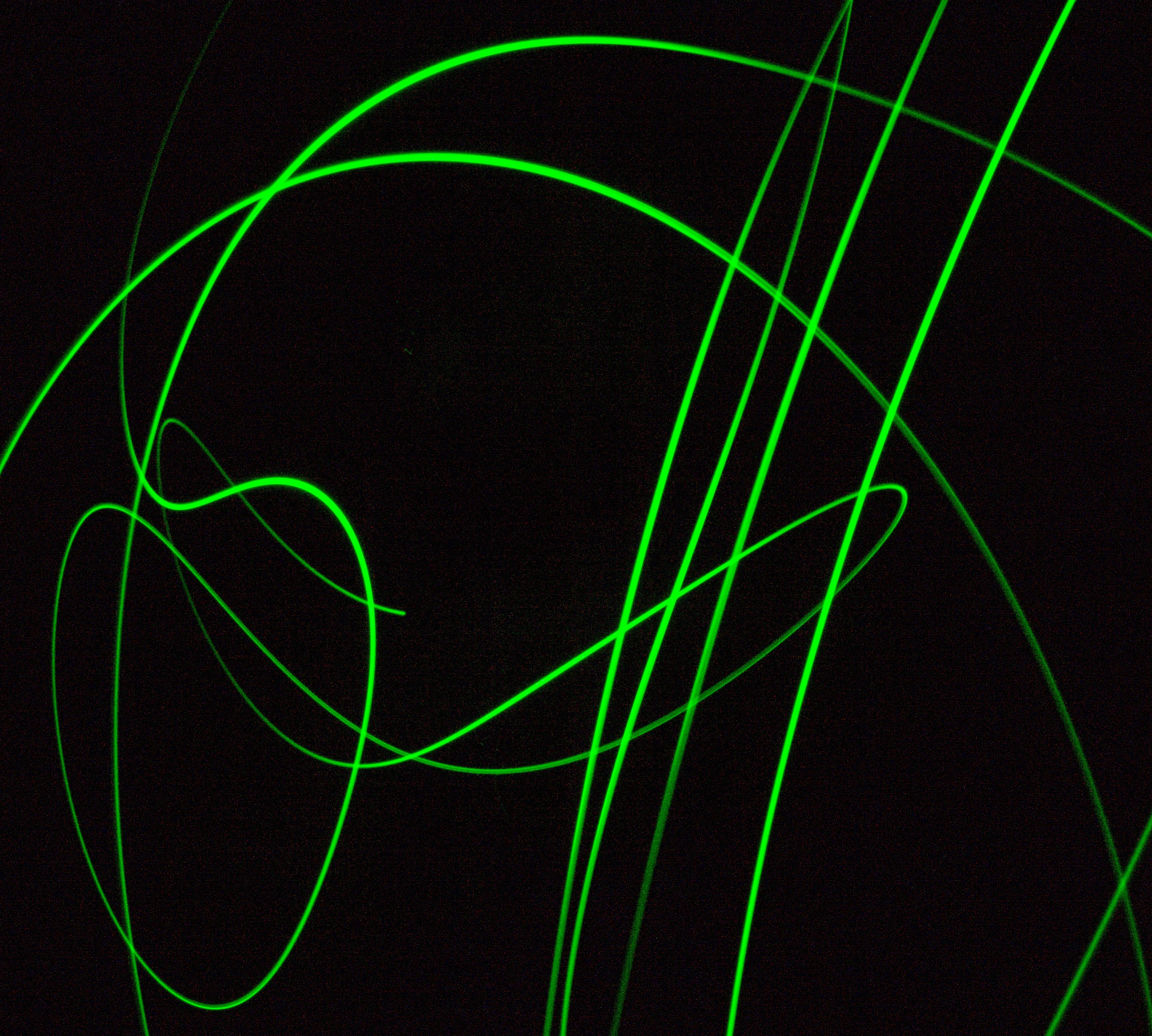 iOS 15 也有「殘血版」？-鋒巢網(wǎng)