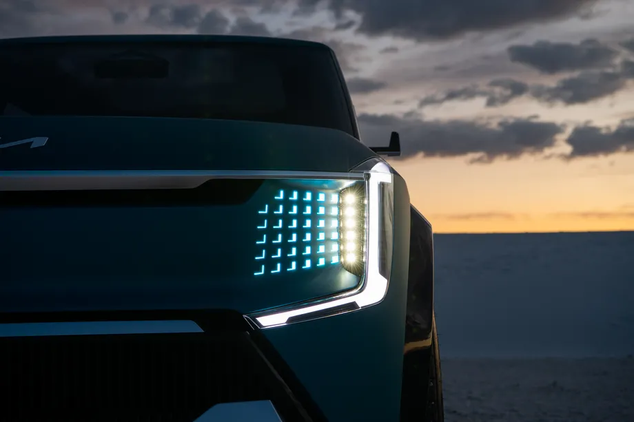 亞的EV9概念車是我們的電動未來的一個美好的愿景-鋒巢網(wǎng)