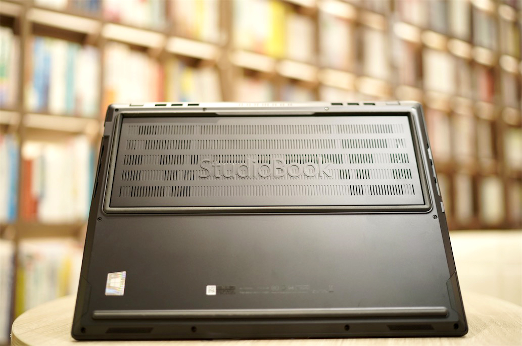 華碩ProArt 創(chuàng)16體驗(yàn):全新交互+頂級(jí)屏幕 更匹配創(chuàng)作的筆記本-鋒巢網(wǎng)