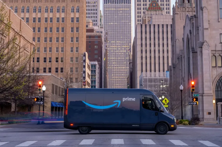 Rivian將于2023年開始向非亞馬遜公司銷售電動貨車-鋒巢網(wǎng)